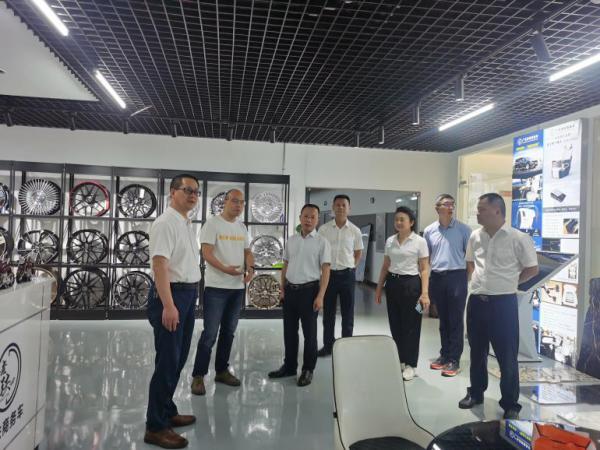 集團領導0.1.jpg